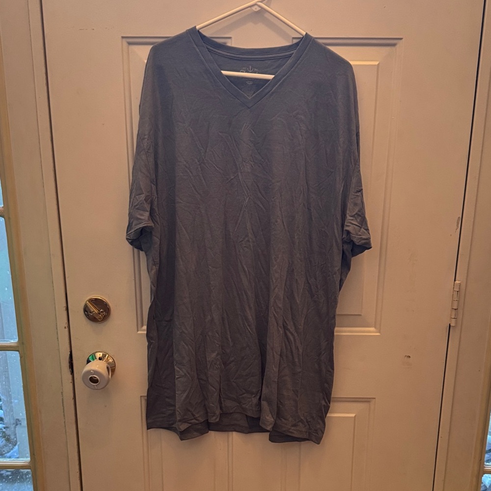 Men's Gray V-Neck Shirt
